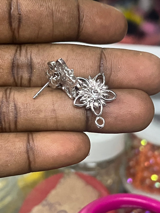 1 pcs Quality Stud Earrings